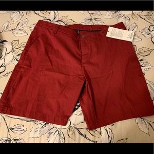 Lululemon Commission Short 9 Slim Chino